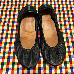 Womens Tieks flats 7